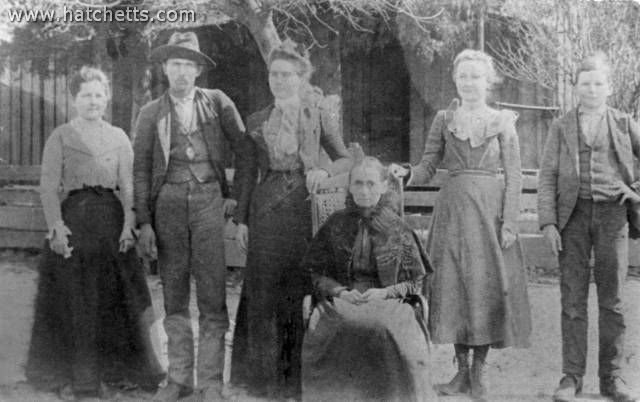 1900MaryAnnBowdenSeeFamily.jpg